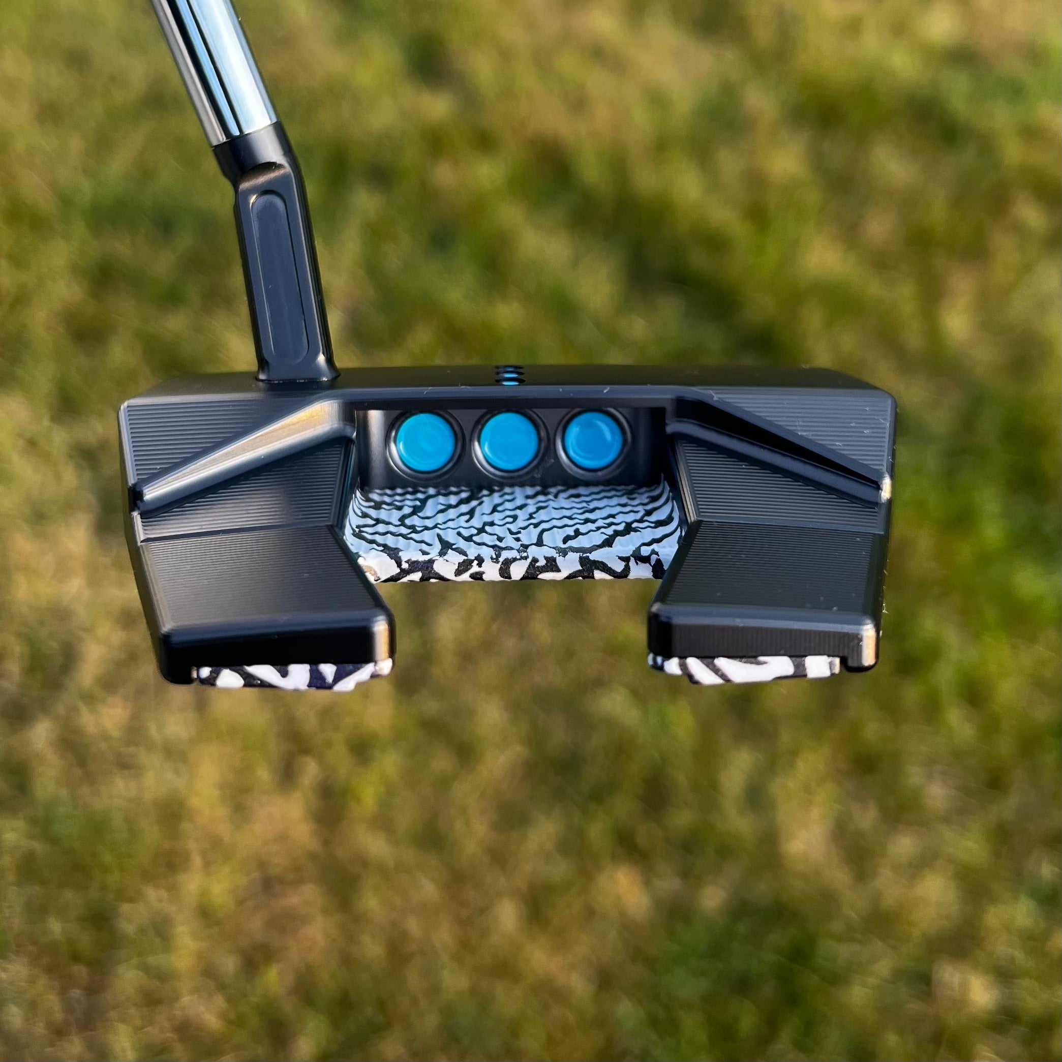 2024 Scotty Cameron Phantom X 5.5 DLC black Elephant print With