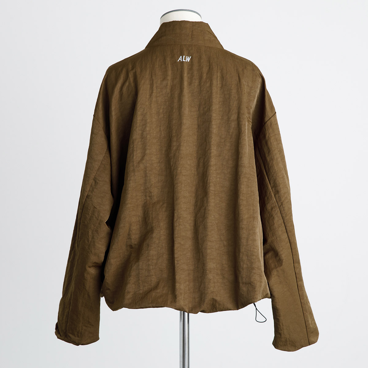 ALWELのボンバージャケット こんなコーディネートで 01 伊藤まさこ