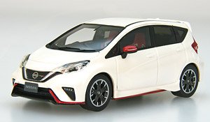 NISSAN NOTE NISMO S Brilliant White Pearl (ミニカー) - ホビー