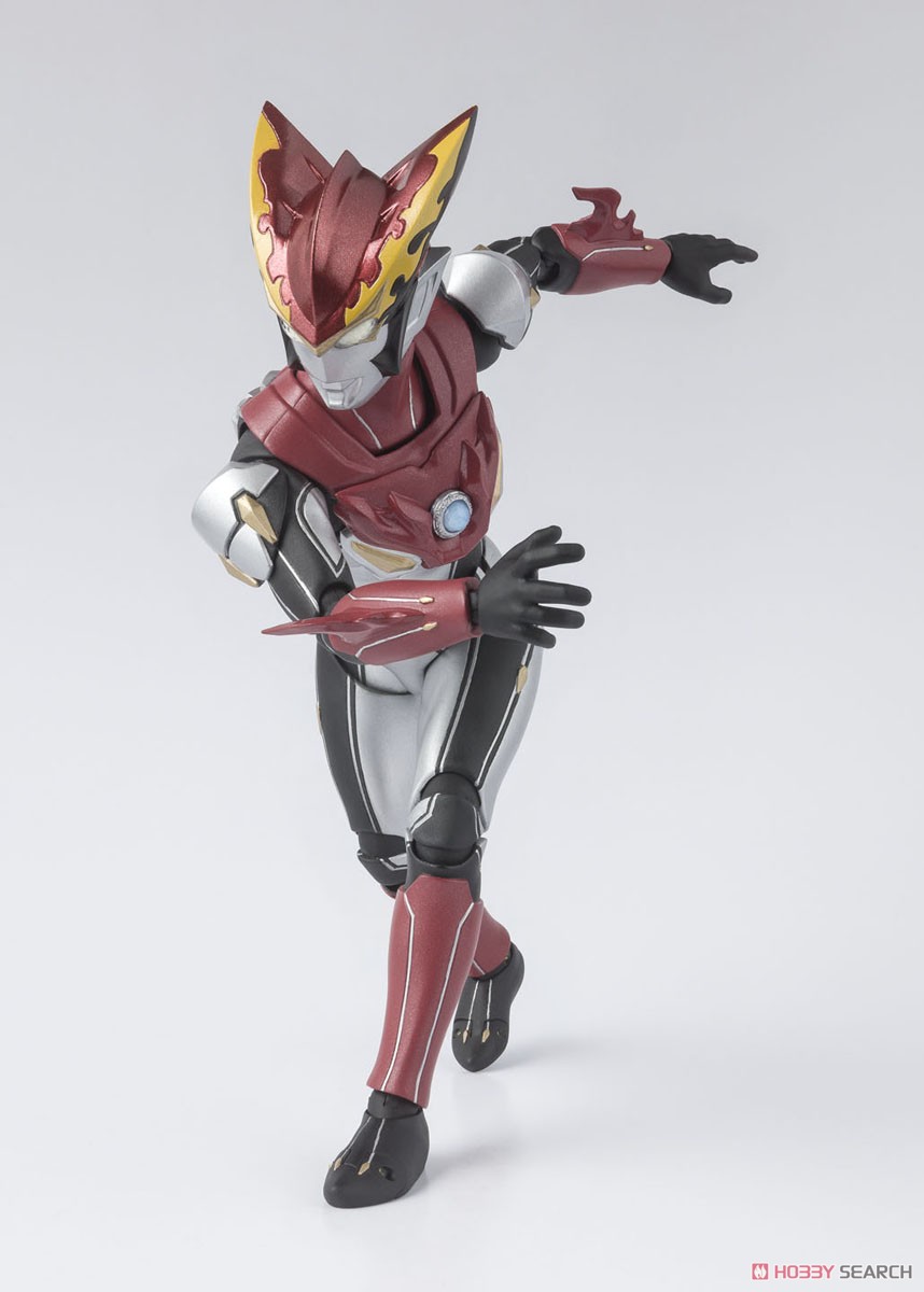S.H.フィギュアーツ ウルトラマンロッソ フレイム (完成品) - ホビー