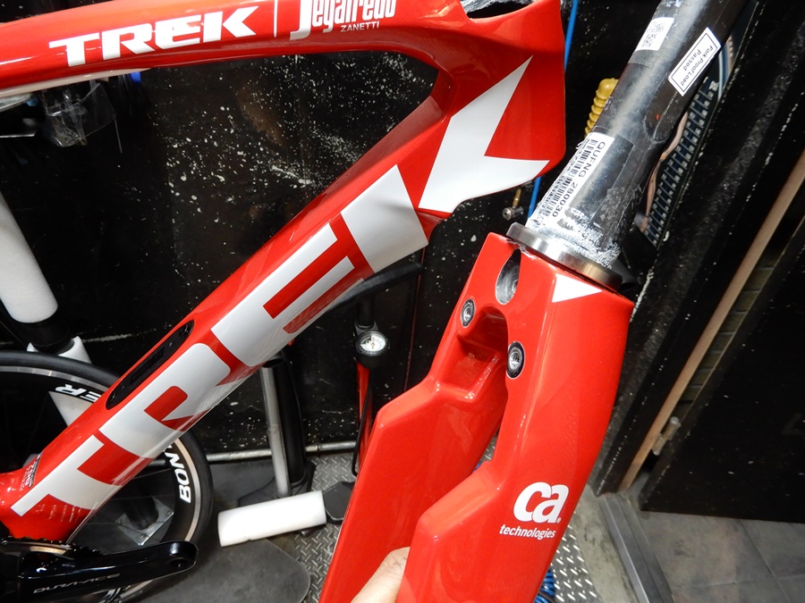 TREK(トレック) MADONE SLR 8(マドン SLR 8) ProjectOne(プロジェクト