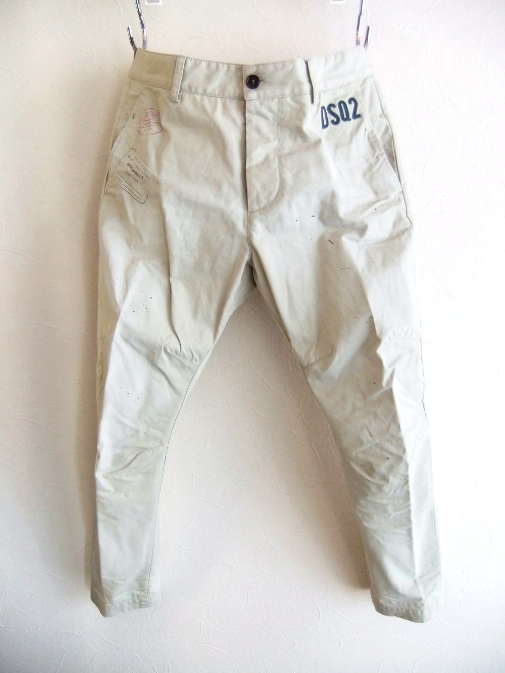 Dsquared2 - D2 STAMPS SEXY CHINO PANTS ロゴ プリント加工チノパンツ