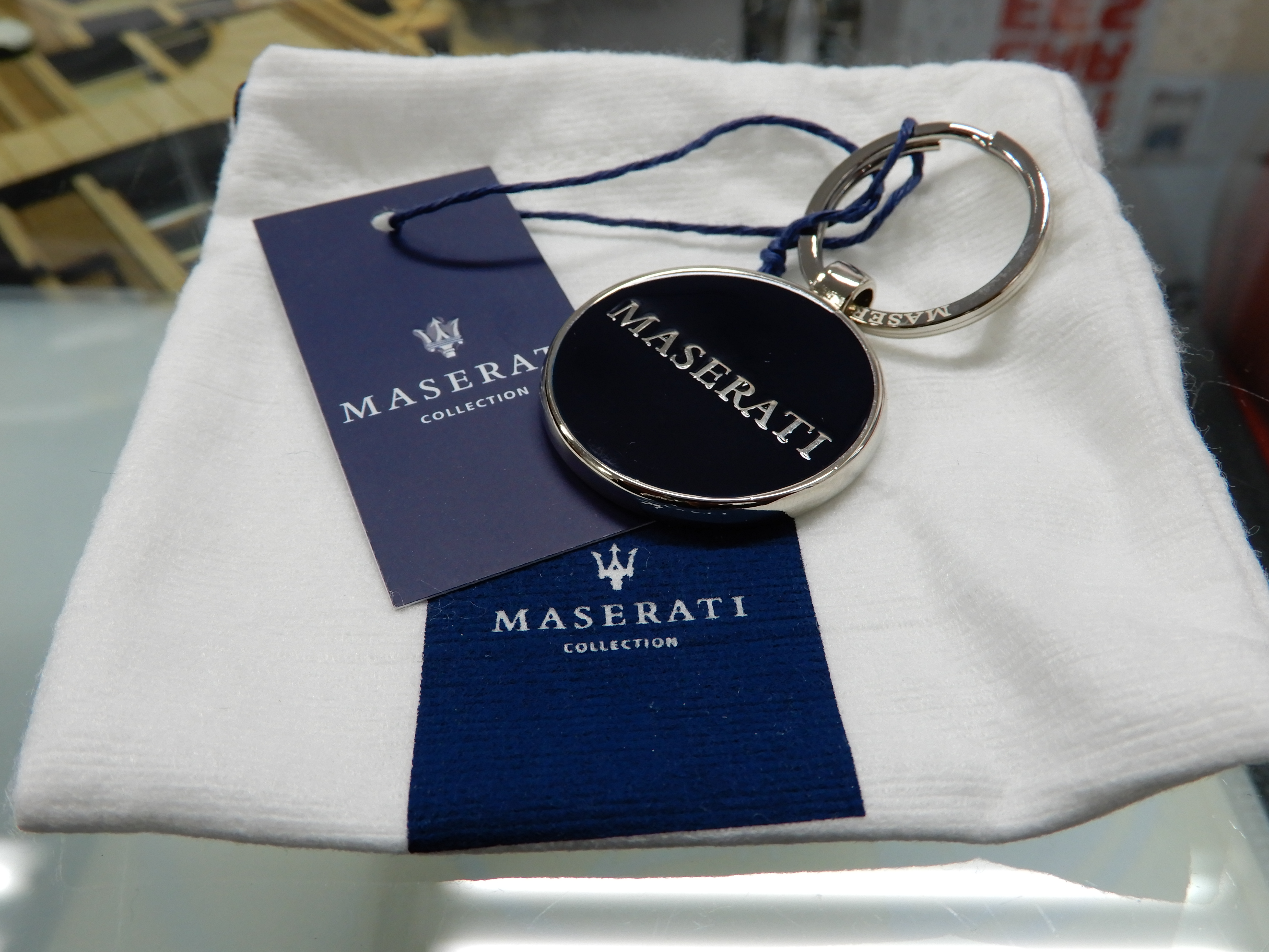 マセラティ専門店！ミラコラーレ