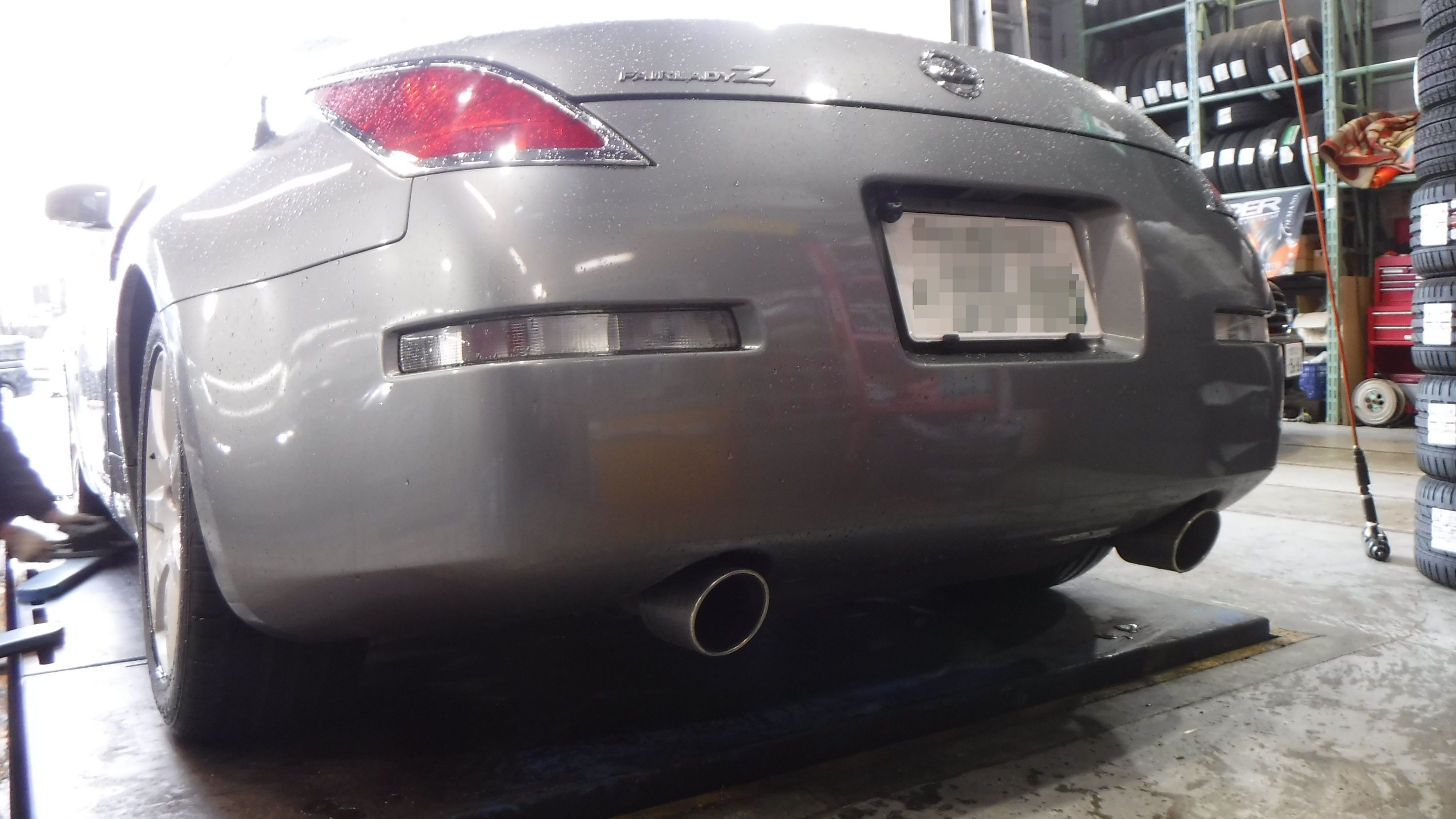 SACLAM（サクラム）サイレンサー キット取付 ／ 日産 Z33 フェアレディ