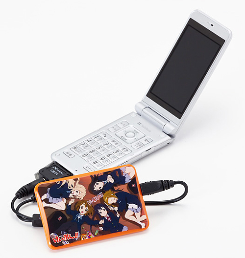 桜高軽音部 ケータイ充電池 XP1000 K-ON [けいおん！！] | 公式