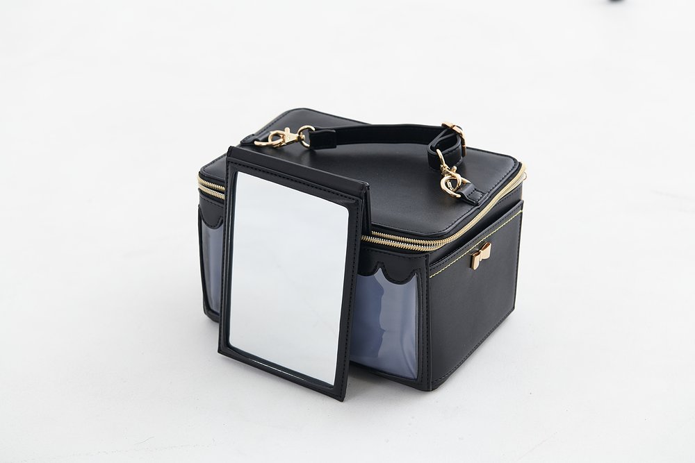 推し活 ♡キャリーメイクボックス [OZaKKa] | 公式キャラクターグッズ