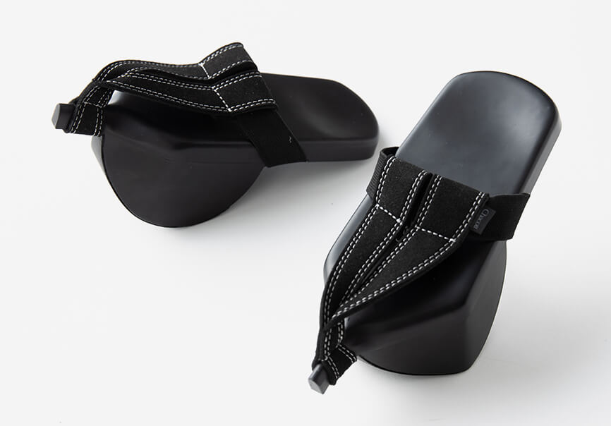 基本姿勢を意識させるトレーニングサンダル「goopo（グーポ）」