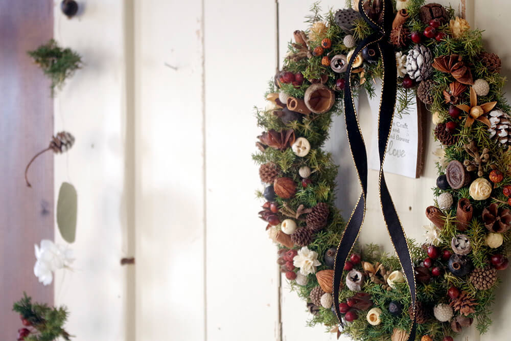 木の実＆スパイスのクリスマスデコレーションリース｜ナチュラルドライ