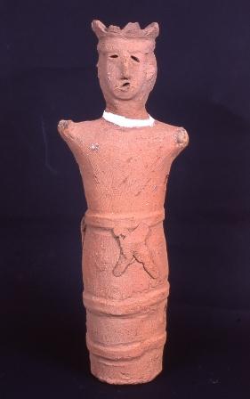 旧さきたま考古館展示土器類／行田市