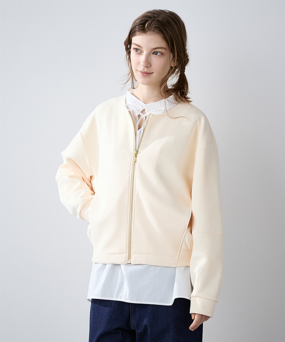 ノーカラージップブルゾン LE SOUK HOLIDAY｜クロスプラス公式通販サイト