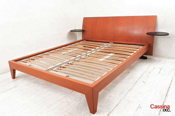 Cassina カッシーナ クイーンサイズベッド タム Cassina】カッシーナ