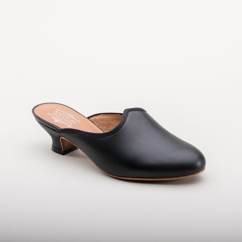 Sophie 18th Century Leather Mules (Black) – American Duchess