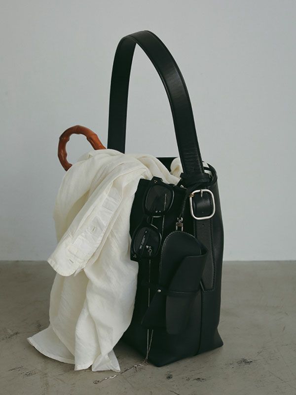 ETRE TOKYO - タンドレザーサングラスケース | ADDICT WEB SHOP