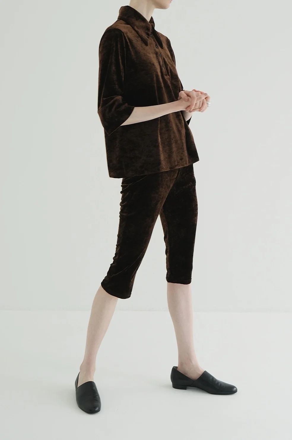 CLANE - ベロアカプリパンツ - VELOUR CAPRI PANTS BROWN | ADDICT WEB