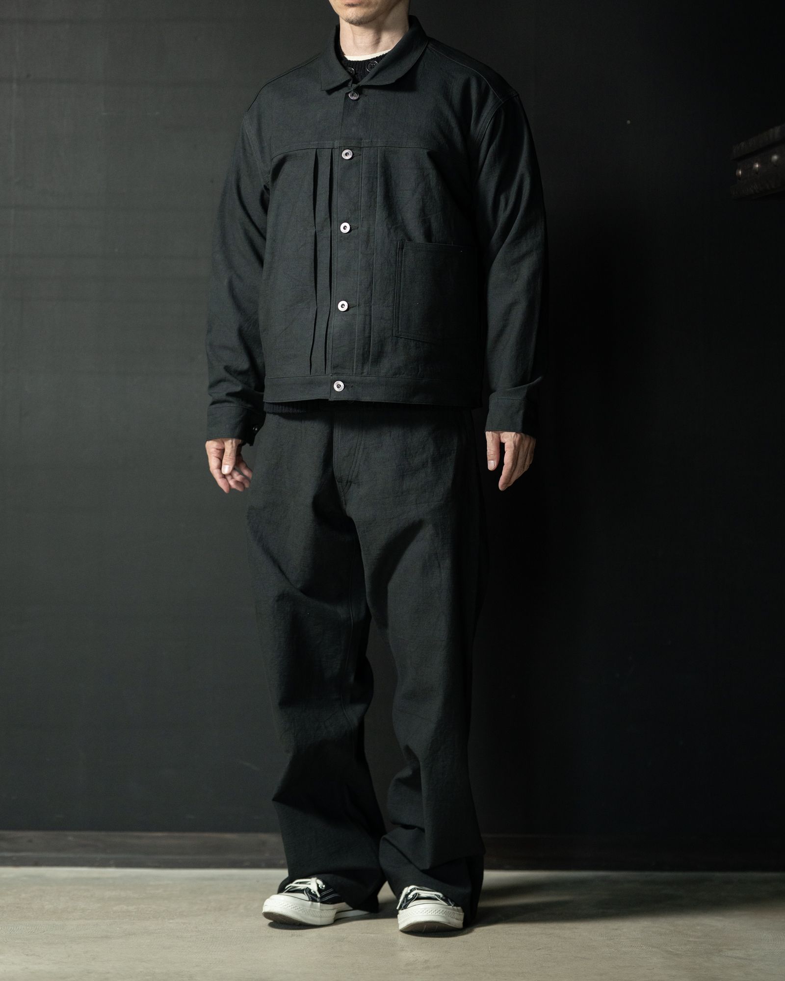 T.T - LOT.209 Buckle - Backed Trousers - TAIGA TAKAHASHI | ALTERFATE