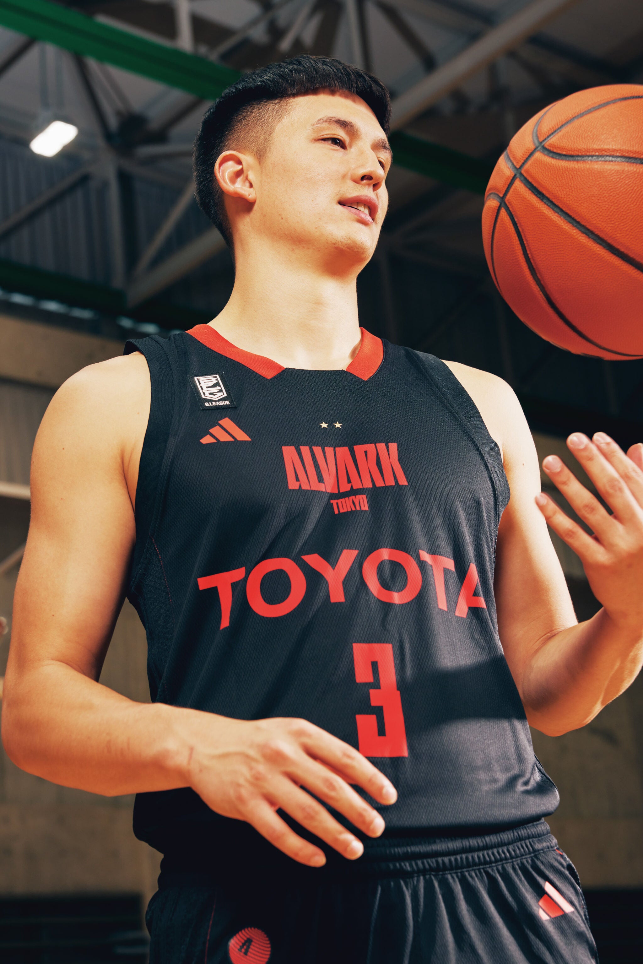 2023-24シーズン ユニフォームデザイン決定のお知らせ | アルバルク東京