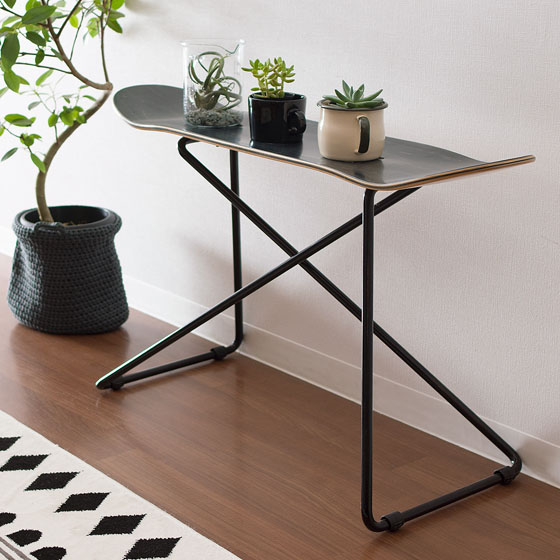 スケートボードスツール Ollie(オーリー) | 家具・インテリア通販