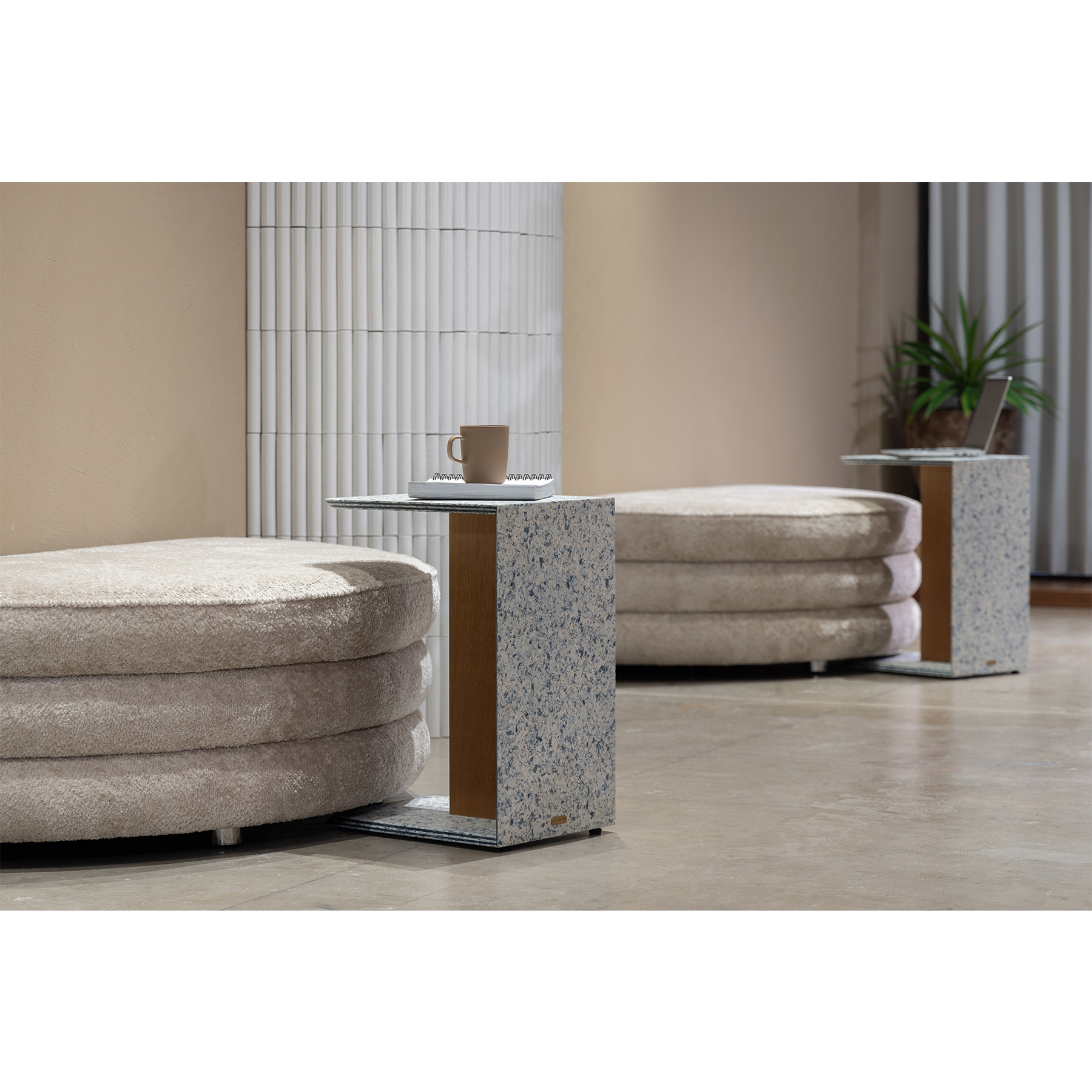 LALA SIDE TABLE - 【ASPLUND CONTRACT】 アスプルンド コントラクト