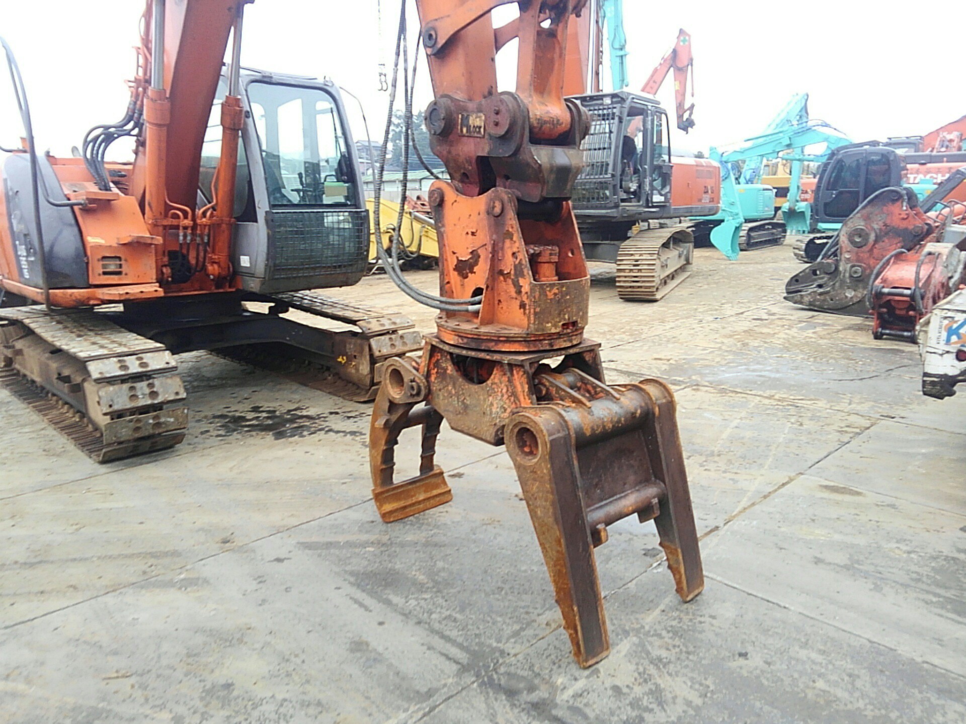 K46718】ZX135US | 特選解体重機 | 株式会社アタッチリンク