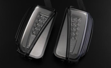 プリウス30系後期用LEDフロントウインカー・Ver2 REVIER(レヴィーア