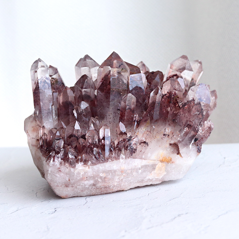 特選品】インド産レッドファントムクォーツクラスター-004水晶