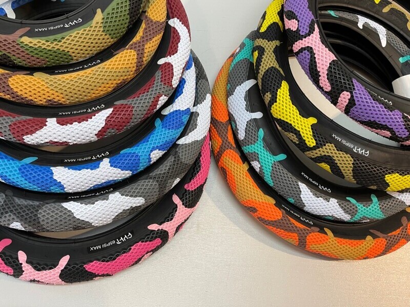 KIDS] Cult x Vans Tire [Camo/2本組] [18x2.3