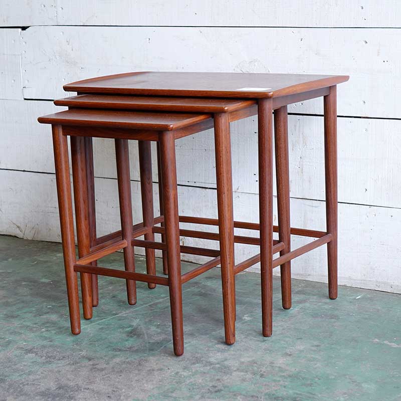 Nesting Table | Stock Site