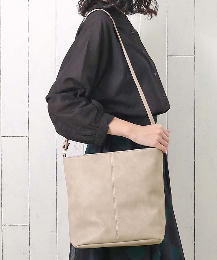 スエードタッチ合皮ショルダー(ブラック): ALL｜Bleu Bleuet（ブルー