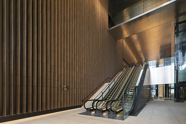 LIXIL ビジネス情報｜虎ノ門アルセアタワー｜ビルサッシ・カーテン