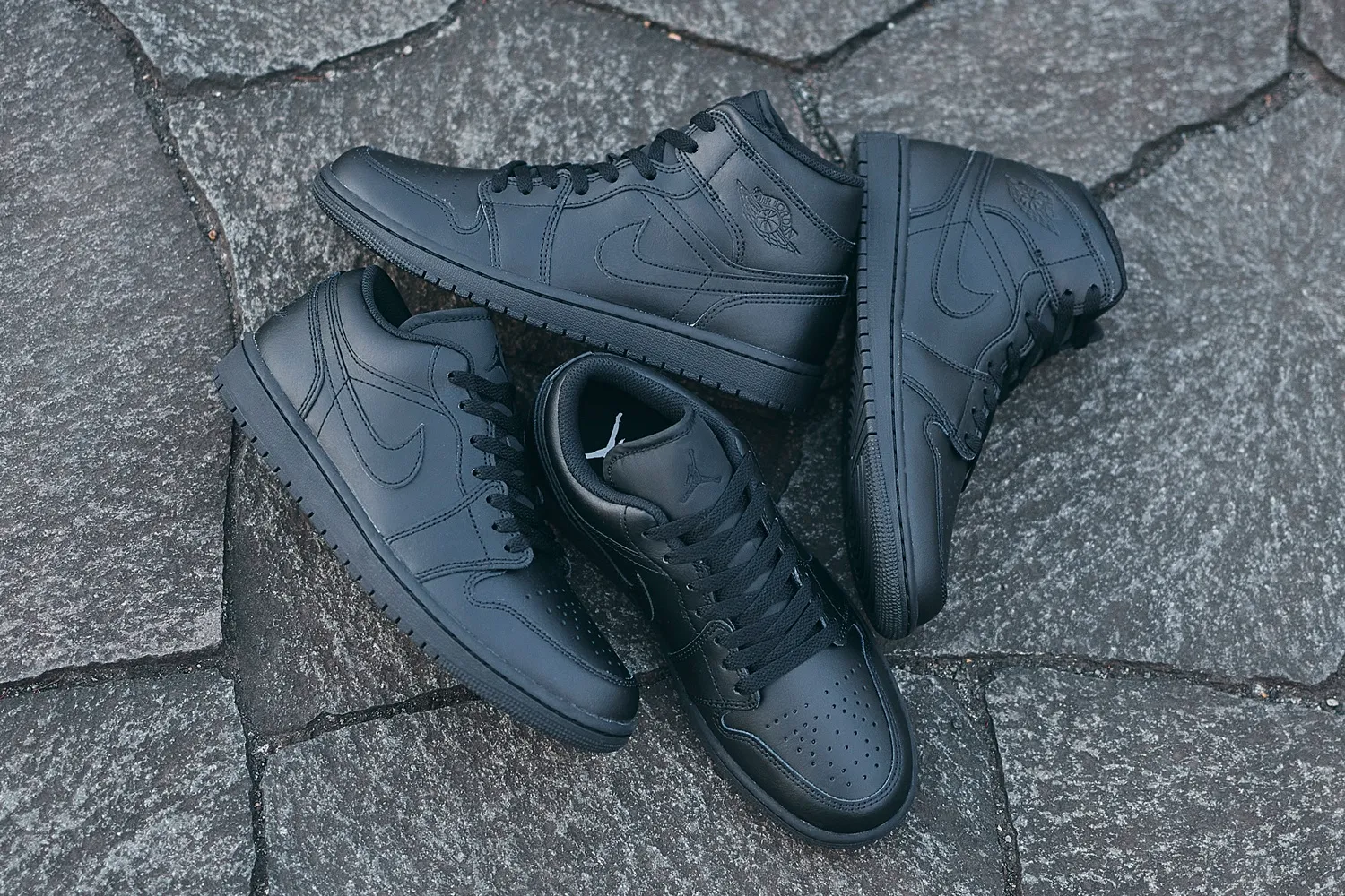 AIR JORDAN 1 TRIPLE BLACK｜BILLY'S ENT 公式通販