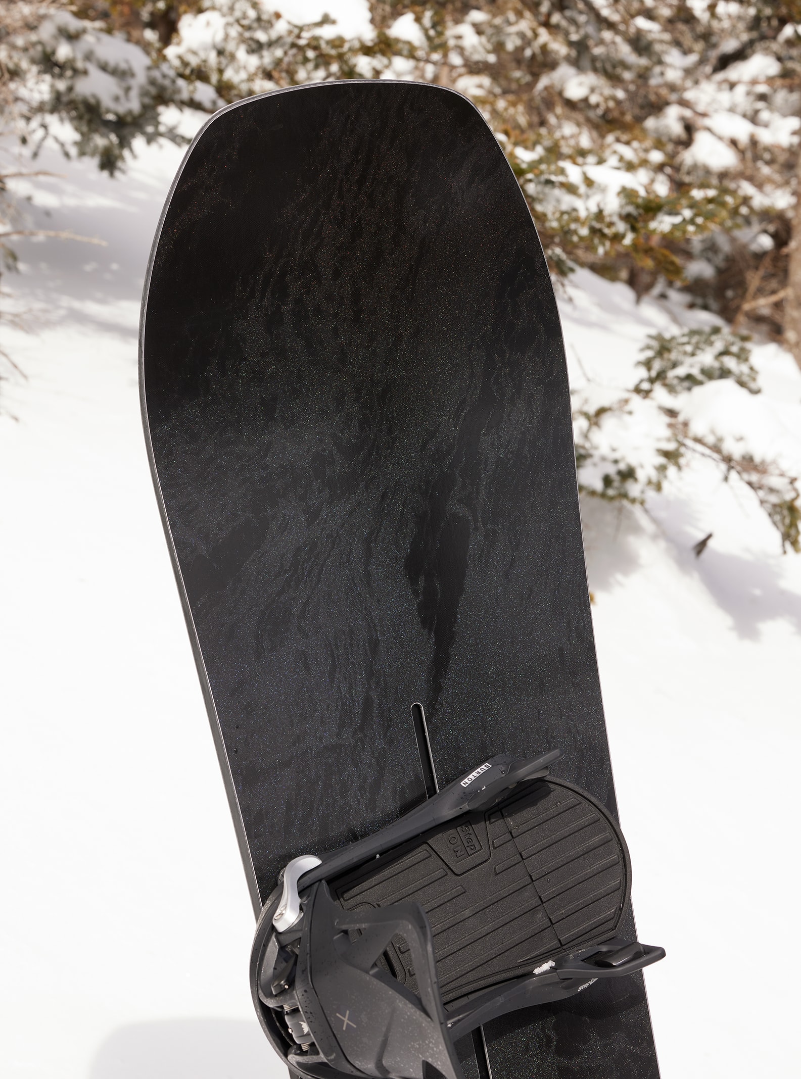 Burton Mystery Hometown Hero Camber Snowboard | Burton.com Winter