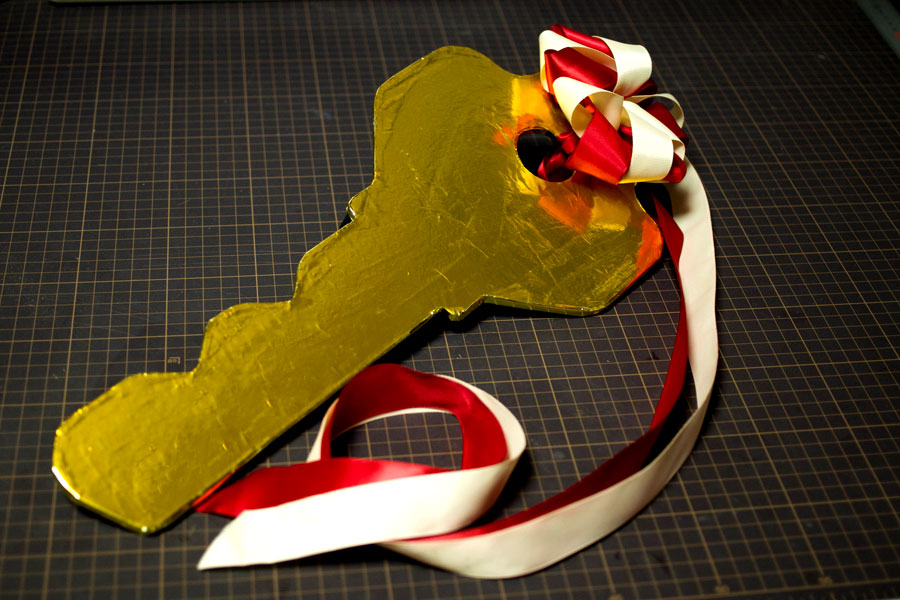 景品に！ 大きな鍵（レプリカキー）の作り方 – 株式会社グッドクロス