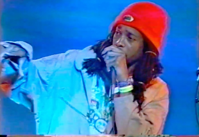 パラッパ役も登場する『ウンジャマラミー』再現ライブ映像―松浦雅也氏