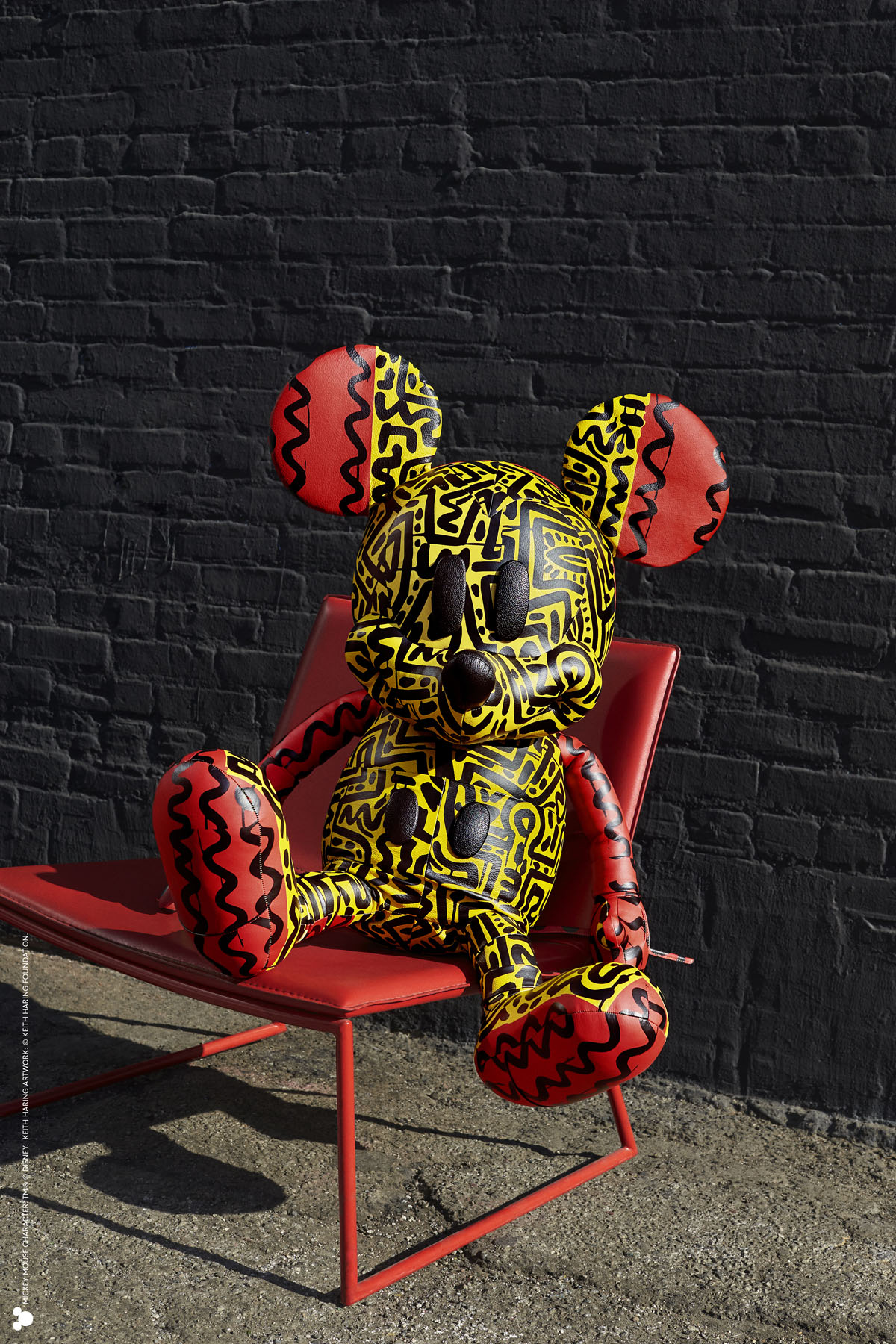 キースが描いたミッキーのコーチ新コレクションは、初買いに即決定