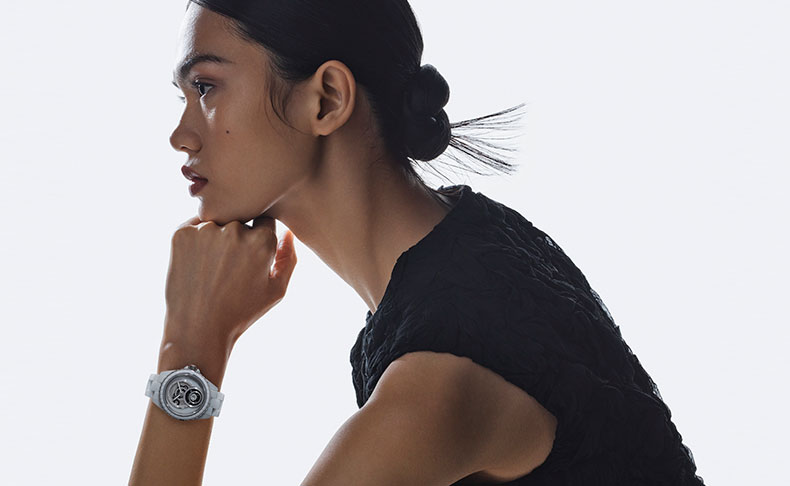 シャネル(CHANEL) 2024新作 マットブラック セラミックとホワイト