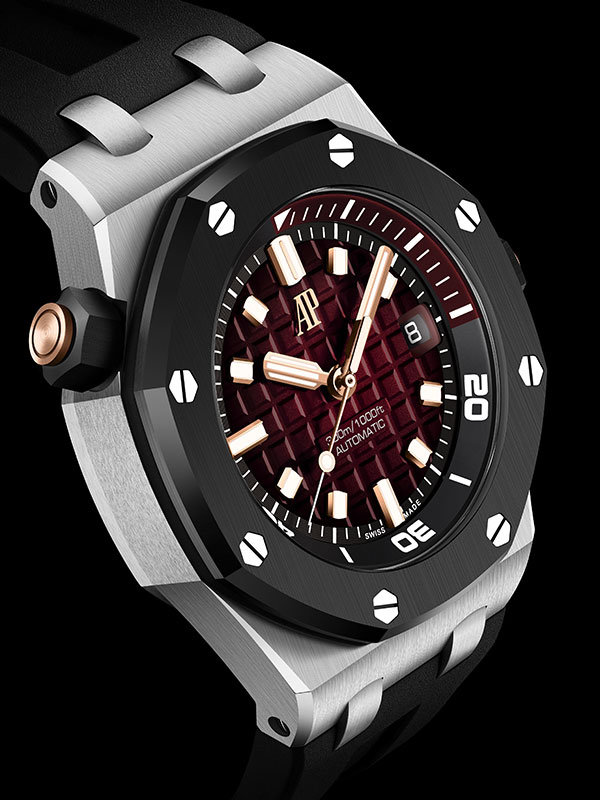 オーデマ ピゲ(AUDEMARS PIGUET) 2024新作 ディープレッドが際立つ日本