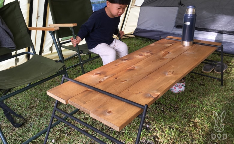 テキーラテーブルが焚き火まわりの囲炉裏テーブルに変身？！テキーラ