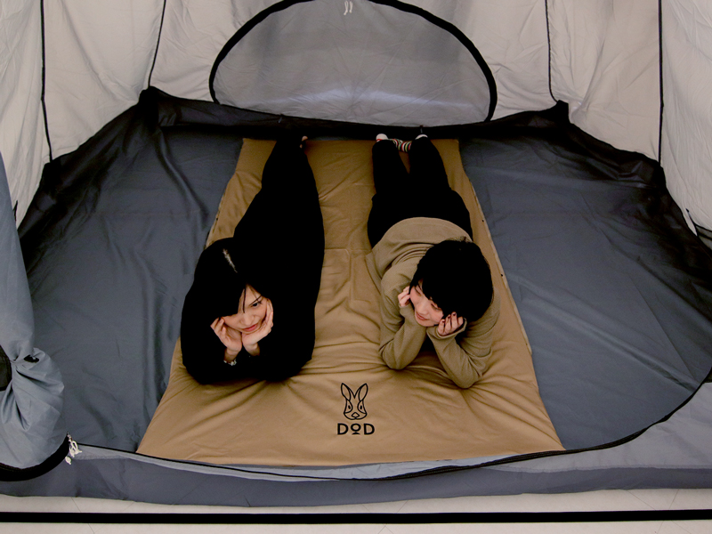 楽天市場】DOD マット ソトネノサソイM CM2-621-TN dod アウトドア