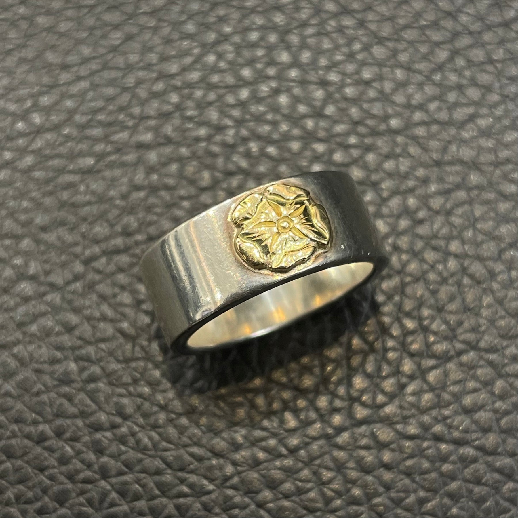 ゴローズ goro's 平打ちローズリング(13号) – DELTAone