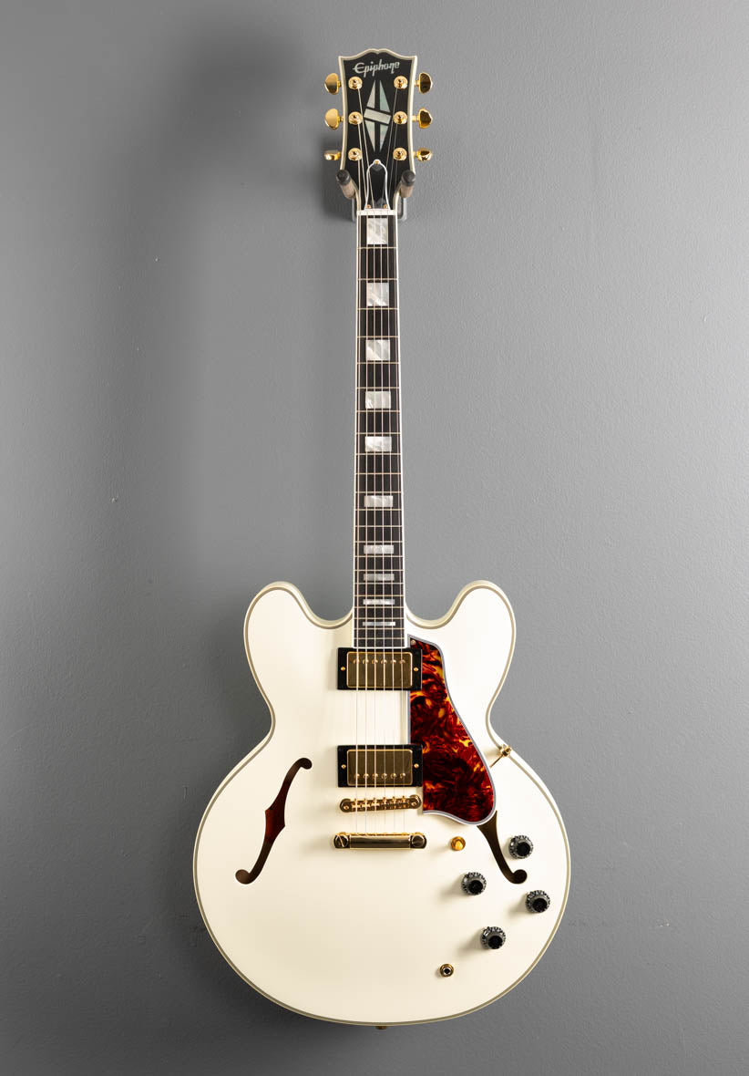 Inspired by Gibson Custom