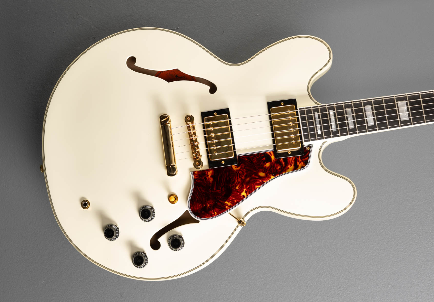 Inspired by Gibson Custom