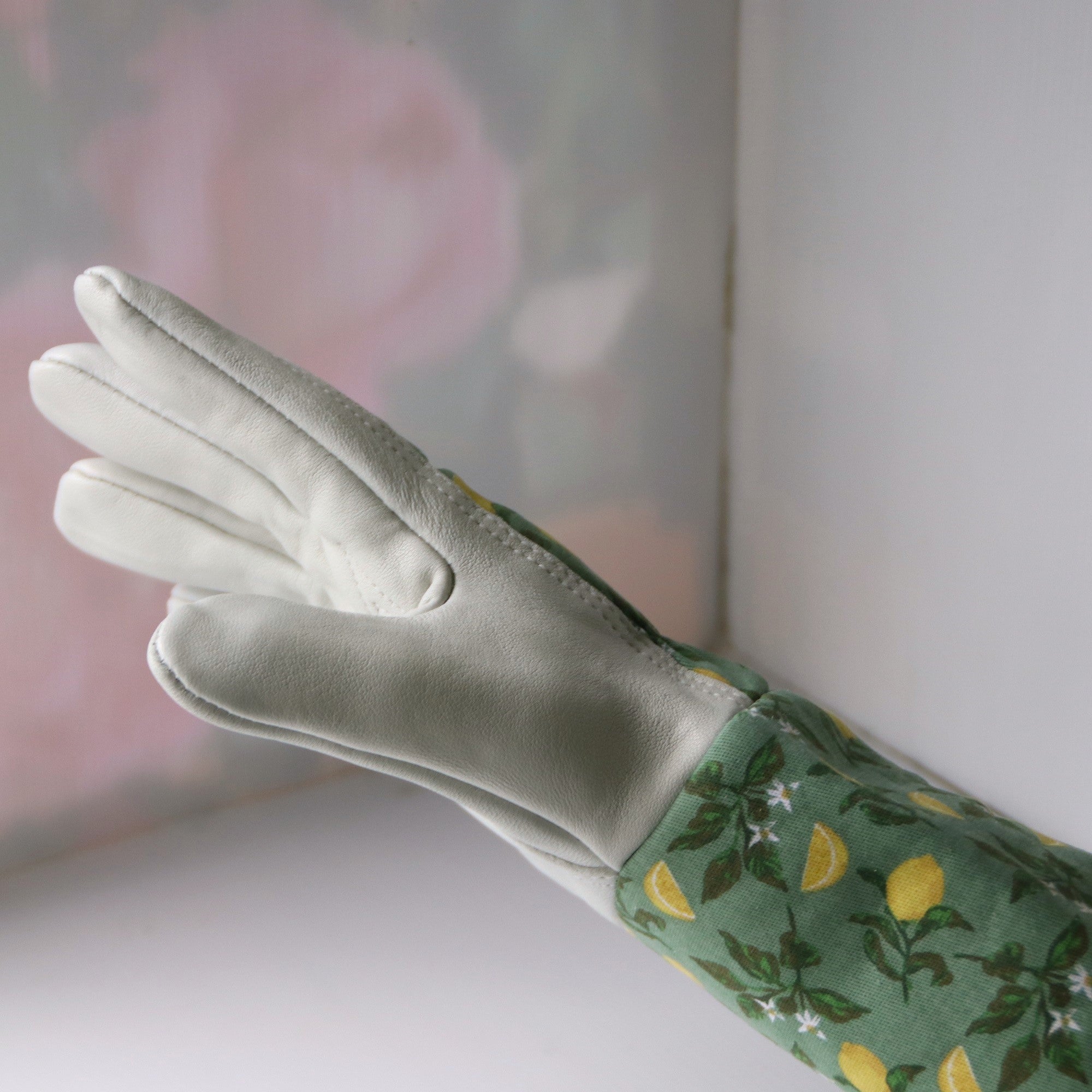 ガーデングローブ（シチリアレモン） - Sicilian lemon gauntlet