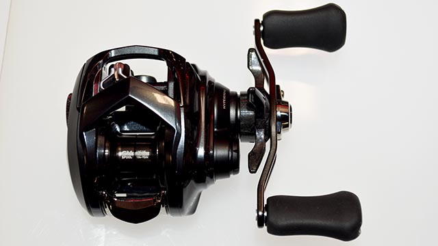 30mm径SVスプール搭載!? 「ダイワ タトゥーラ SV TW 70」 驚愕の新製品