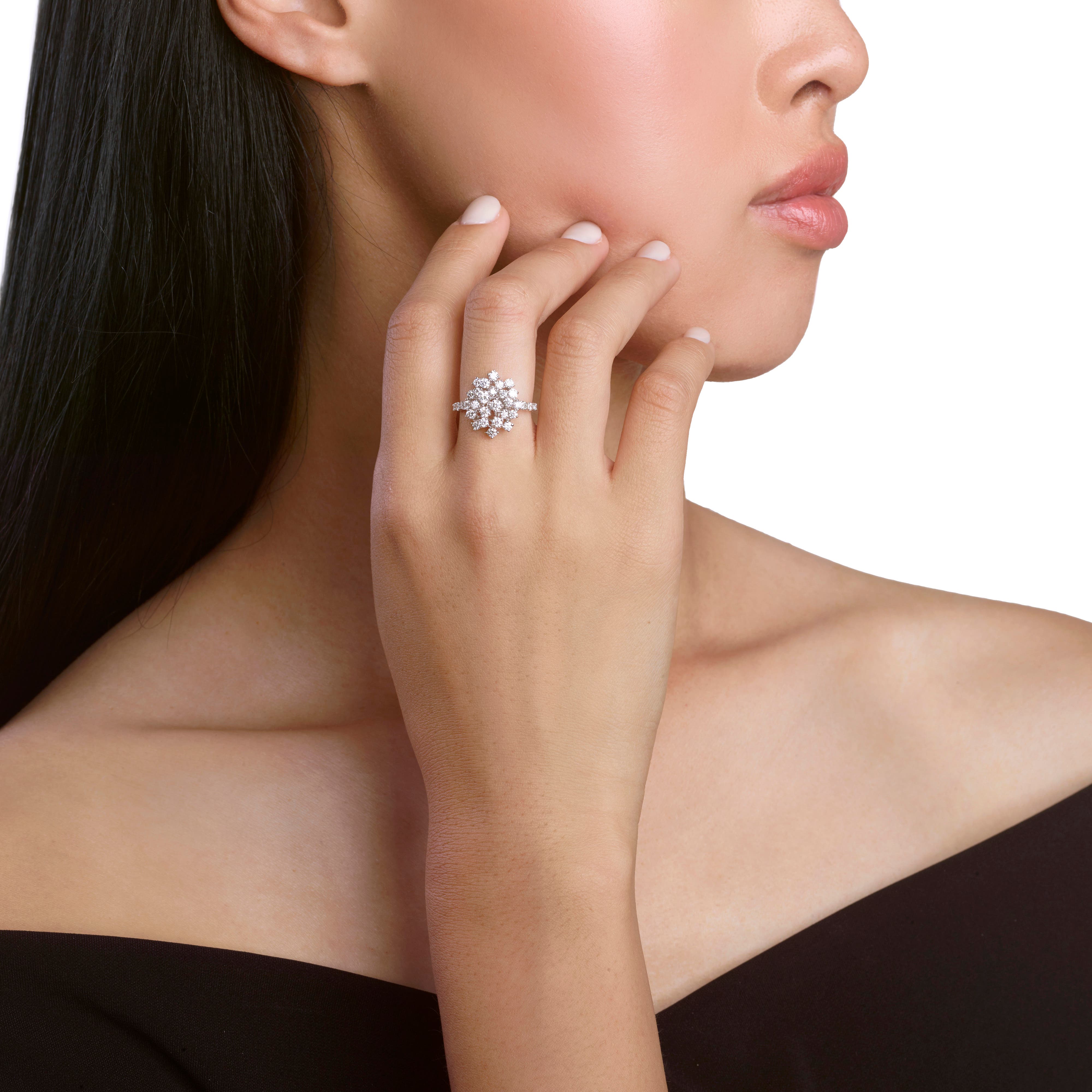 ホワイトゴールド、ダイヤモンド（複数）リング - Damiani MIMOSA