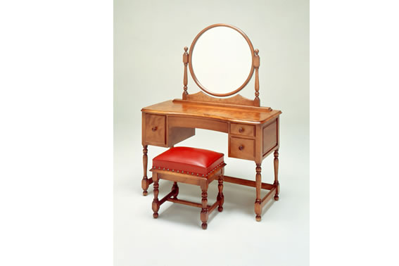 Other│横浜クラシック家具「ダニエル」