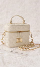 ゴールドパーツ】キルティングパールスクエアミニバッグ – Darich