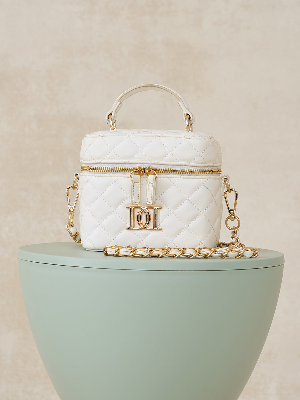 シルバーパーツ】キルティングスクエアミニバッグ – Darich (ダーリッチ)