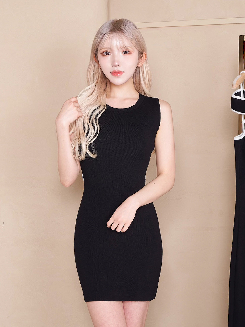 ダーリッチ ウエストオープンリボンデザインニットミニワンピース