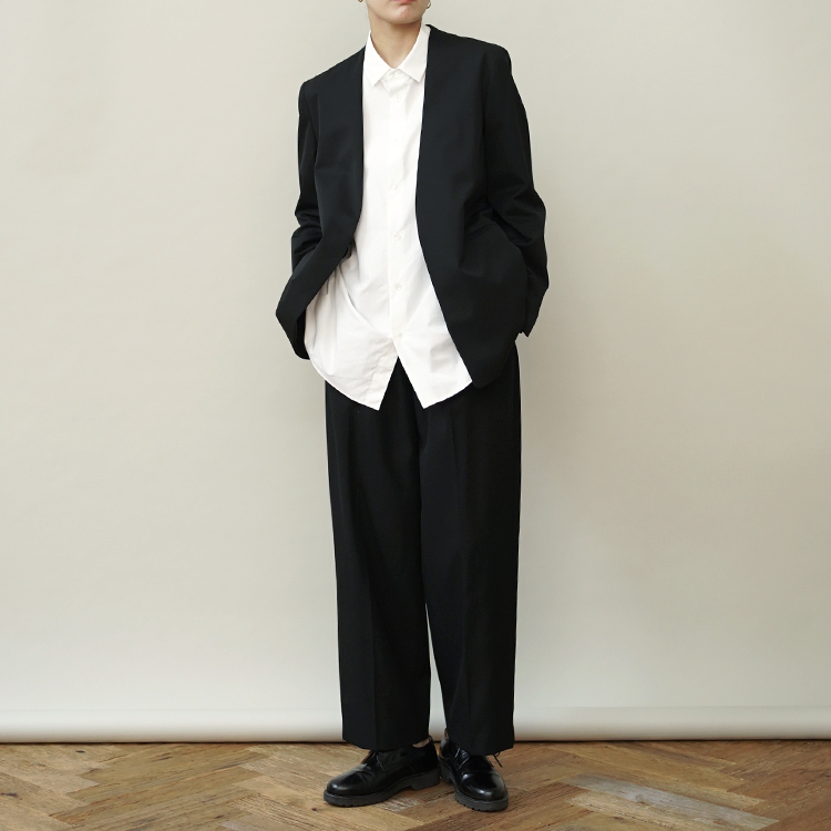 COMPACT WOOL NO-COLLAR JACKET | ATON (WOMEN)(エイトン) | OUTER