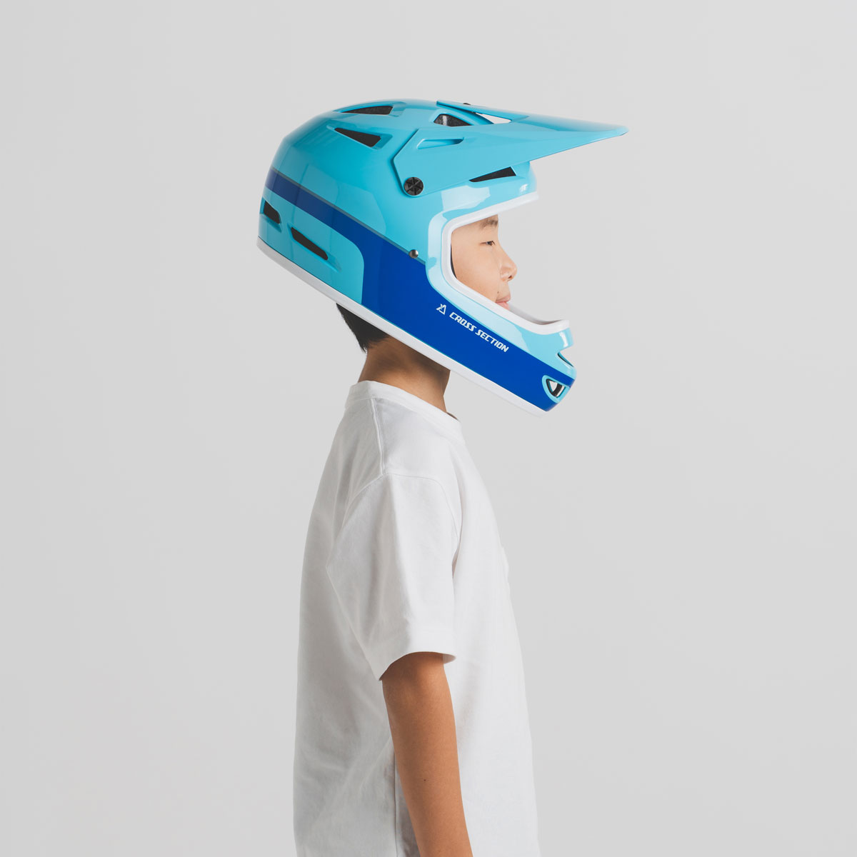 CROSS SECTION キディー フルフェイスヘルメット ブルー| Dirtbikeplus